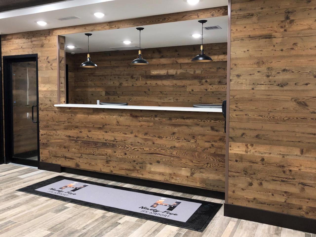 Hotel Ninety Five - Jfk Airport ニューヨーク エクステリア 写真