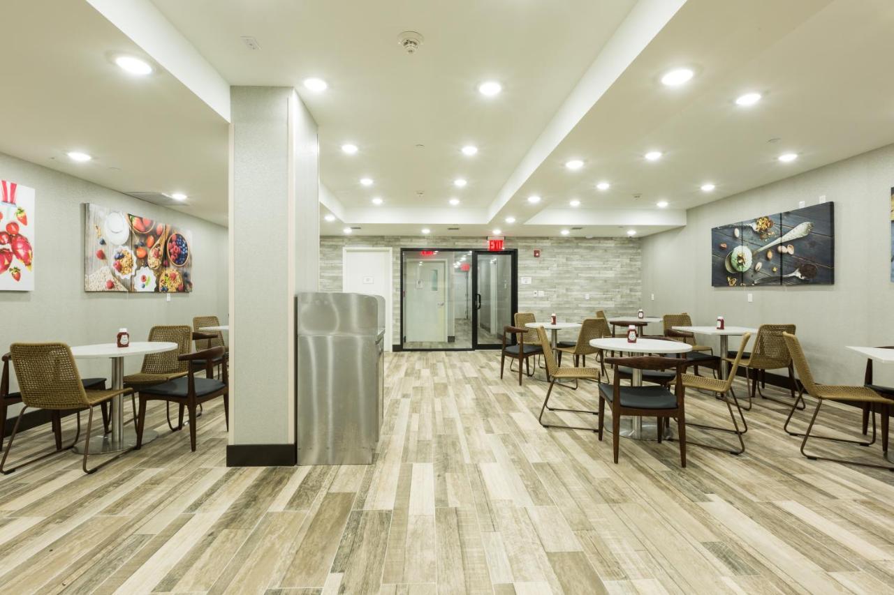 Hotel Ninety Five - Jfk Airport ニューヨーク エクステリア 写真