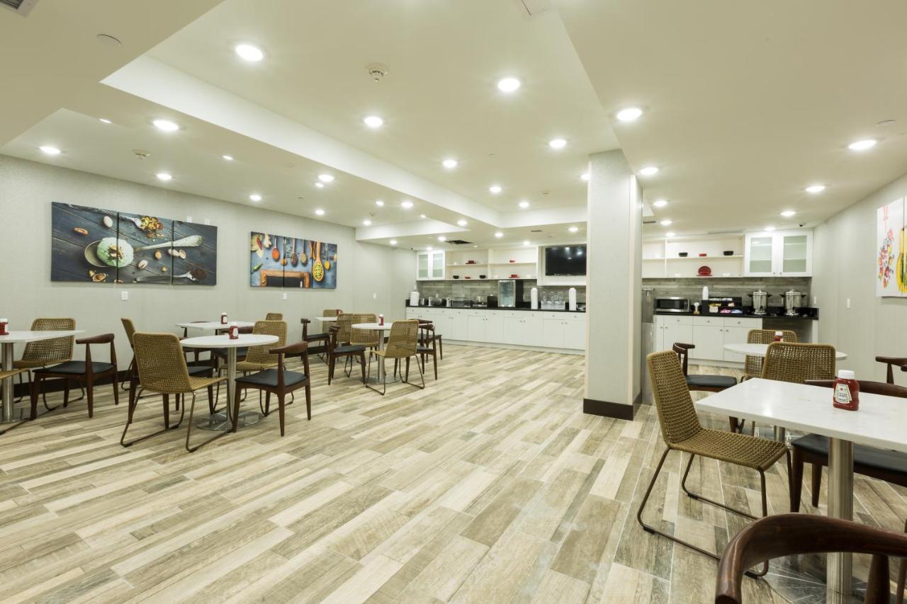 Hotel Ninety Five - Jfk Airport ニューヨーク エクステリア 写真