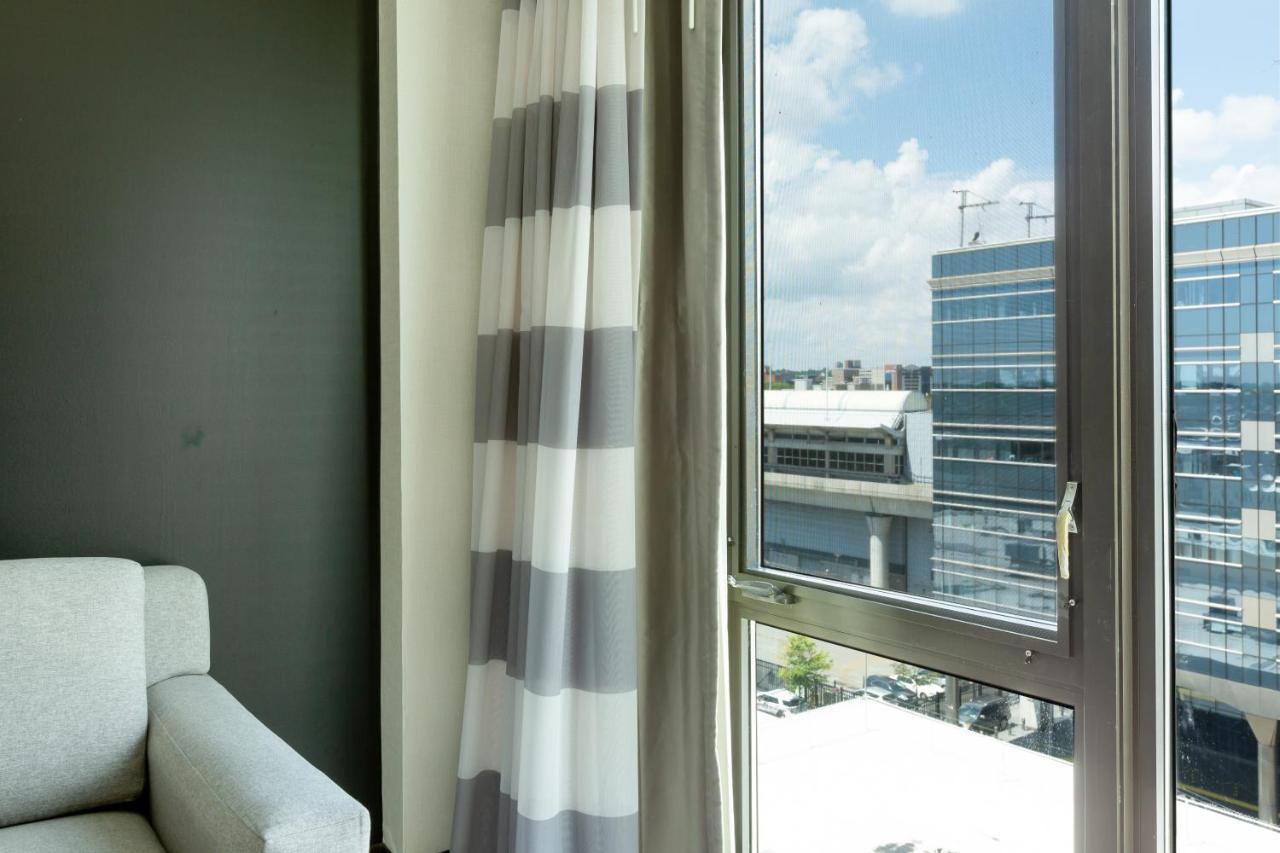 Hotel Ninety Five - Jfk Airport ニューヨーク エクステリア 写真