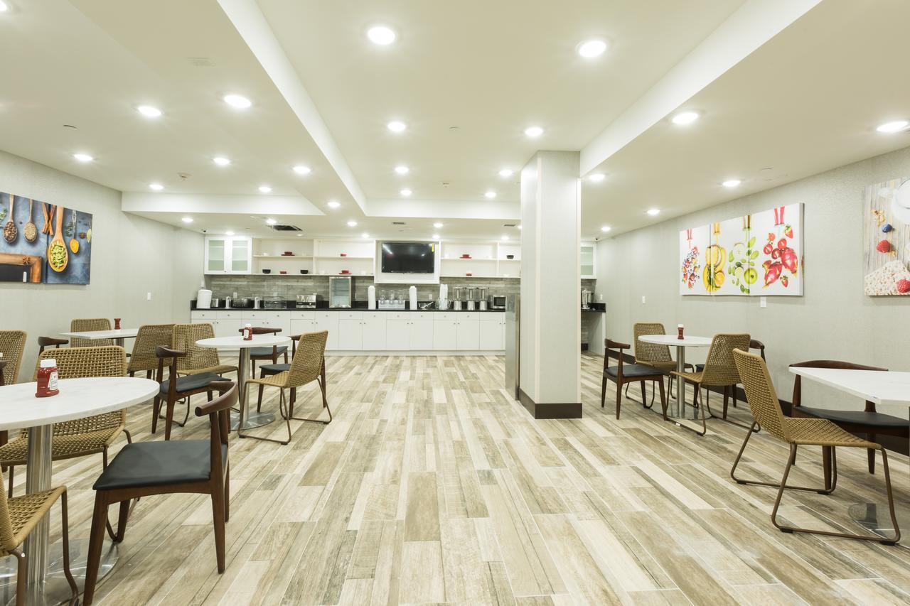 Hotel Ninety Five - Jfk Airport ニューヨーク エクステリア 写真